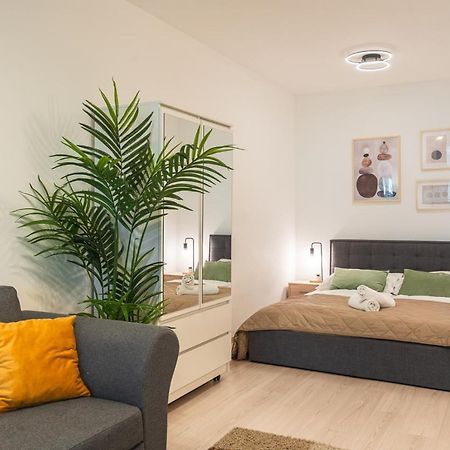 Modern Newly-Built Home By The New York Cafe بودابست المظهر الخارجي الصورة
